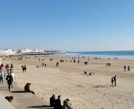 studio proche plage et commerces Les Sables-dʼOlonne Esterno foto